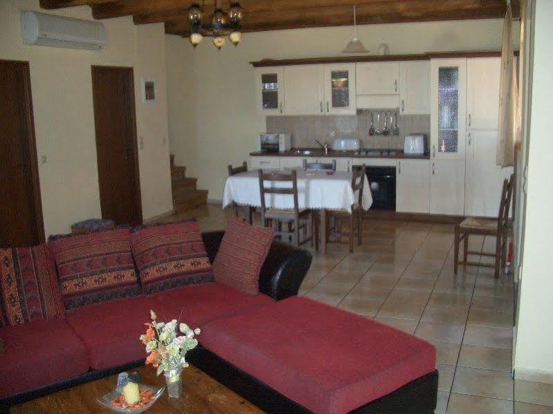 Niriides Villas Old Listing Херсонісос Екстер'єр фото